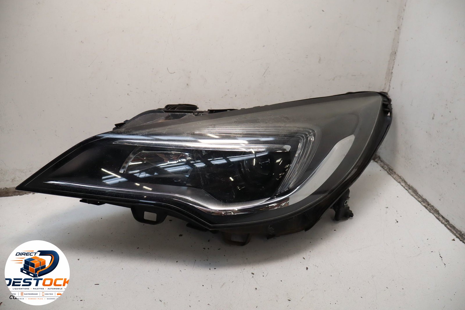 Phare gauche Opel ASTRA K (B16) 1.0 turbo (68) (2015) occasion