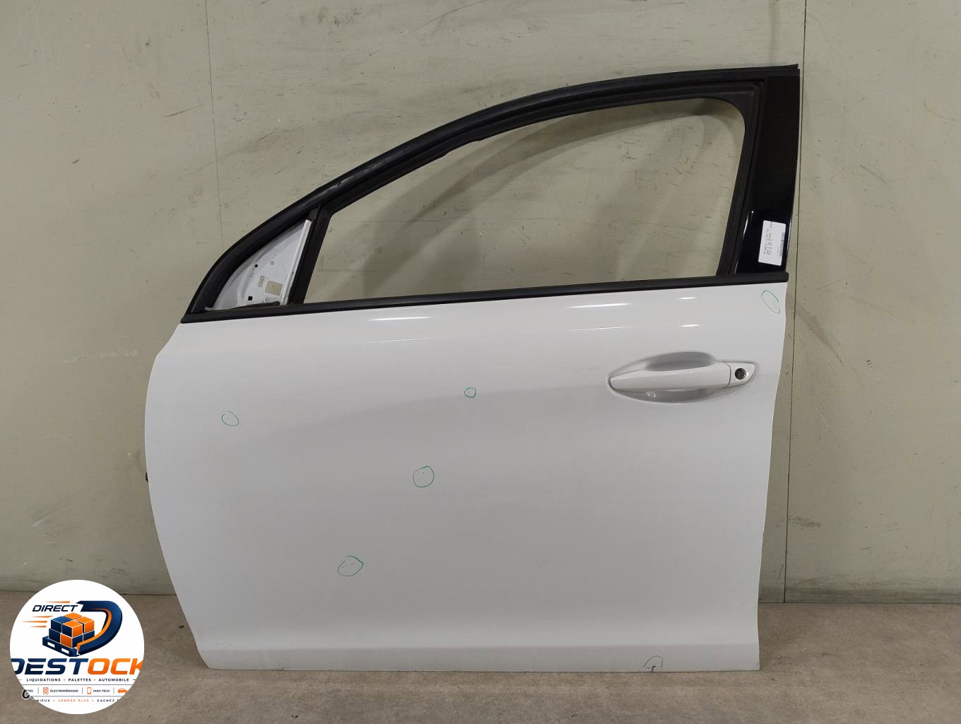 Porte avant gauche PEUGEOT 308 2 SW PHASE 1 BREAK occasion