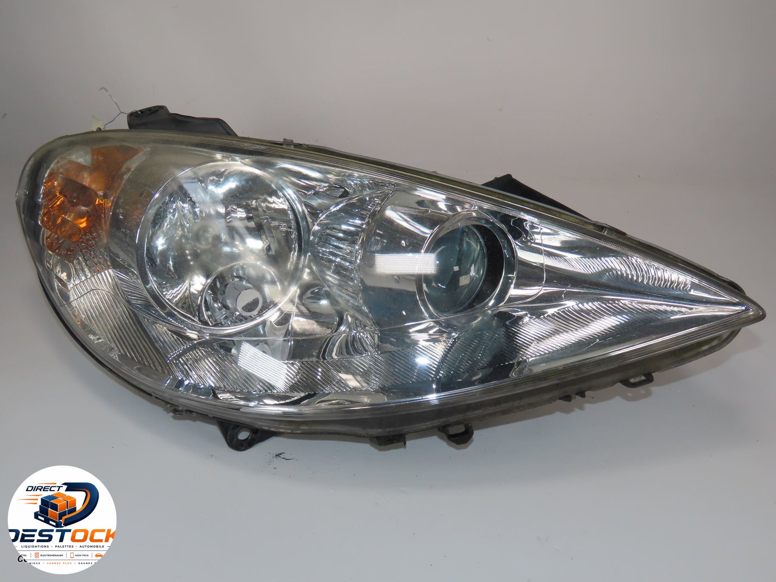 Phare droit Peugeot 807 (EB_) 2.0 hdi (2009) 5 portes occasion