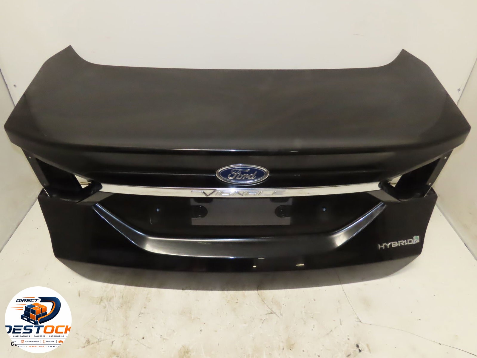 Coffre arrière Ford MONDEO V A trois volumes (CD) 2.0 hybrid (2014) occasion