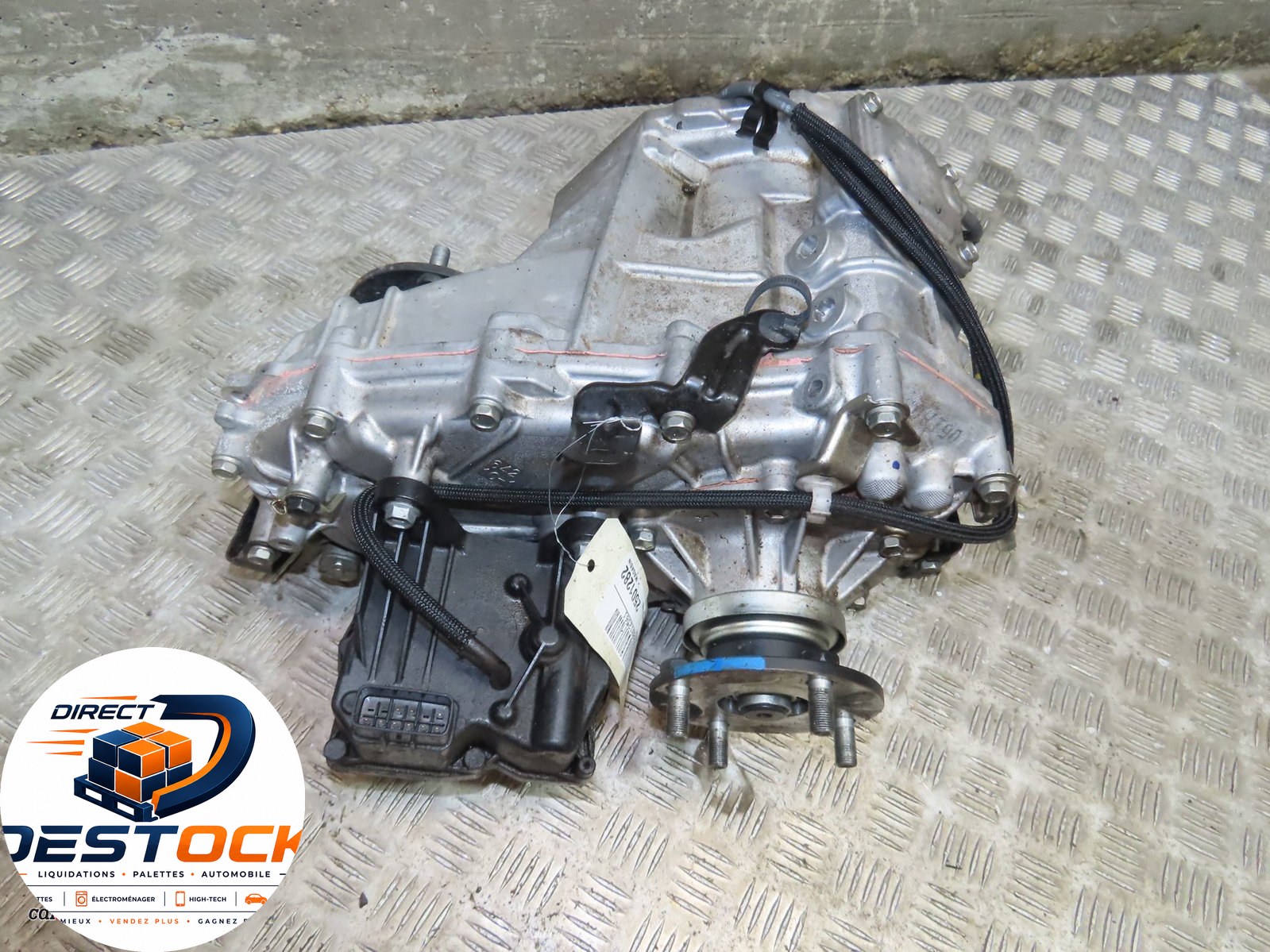 Boite de transfert Toyota HILUX VIII Pick-up (_N1_) 2.8 d 4wd (gun126) (2020) 2 portes occasion