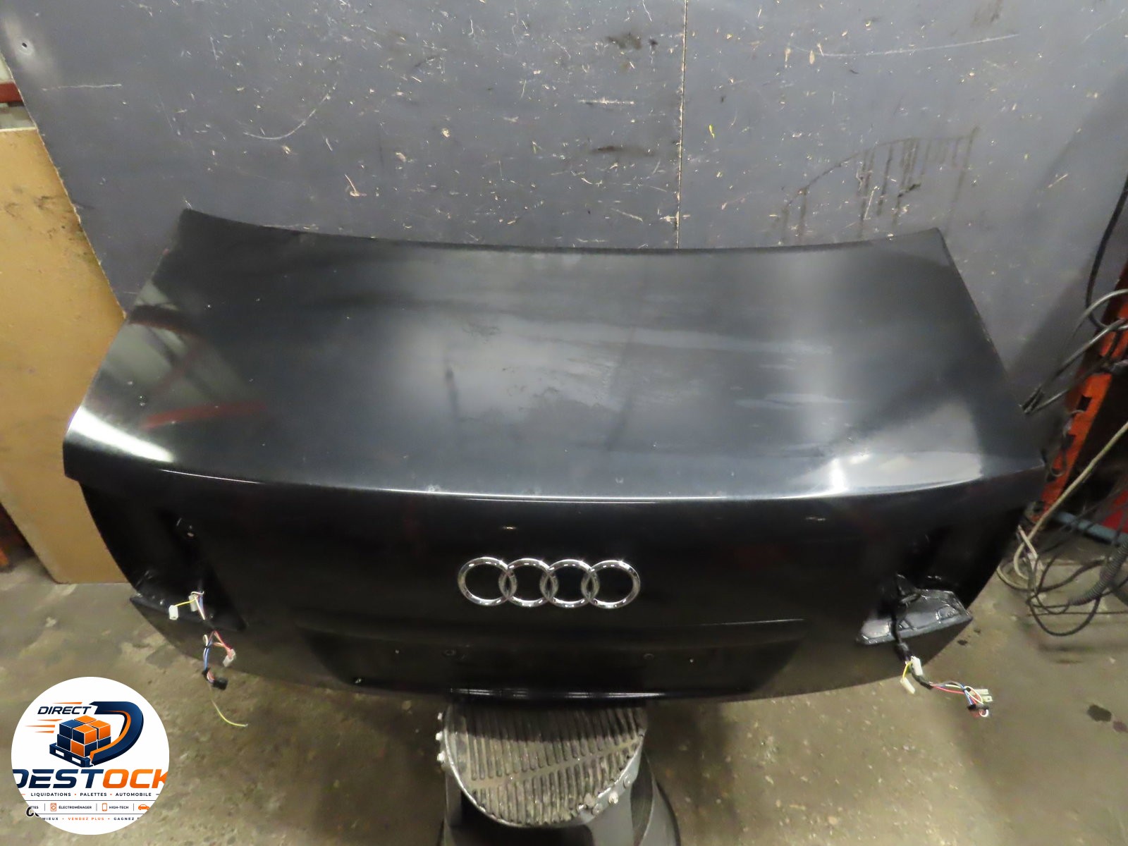Coffre arrière Audi A8 D3 (4E2, 4E8) 3.0 tdi quattro (2003-2010) occasion
