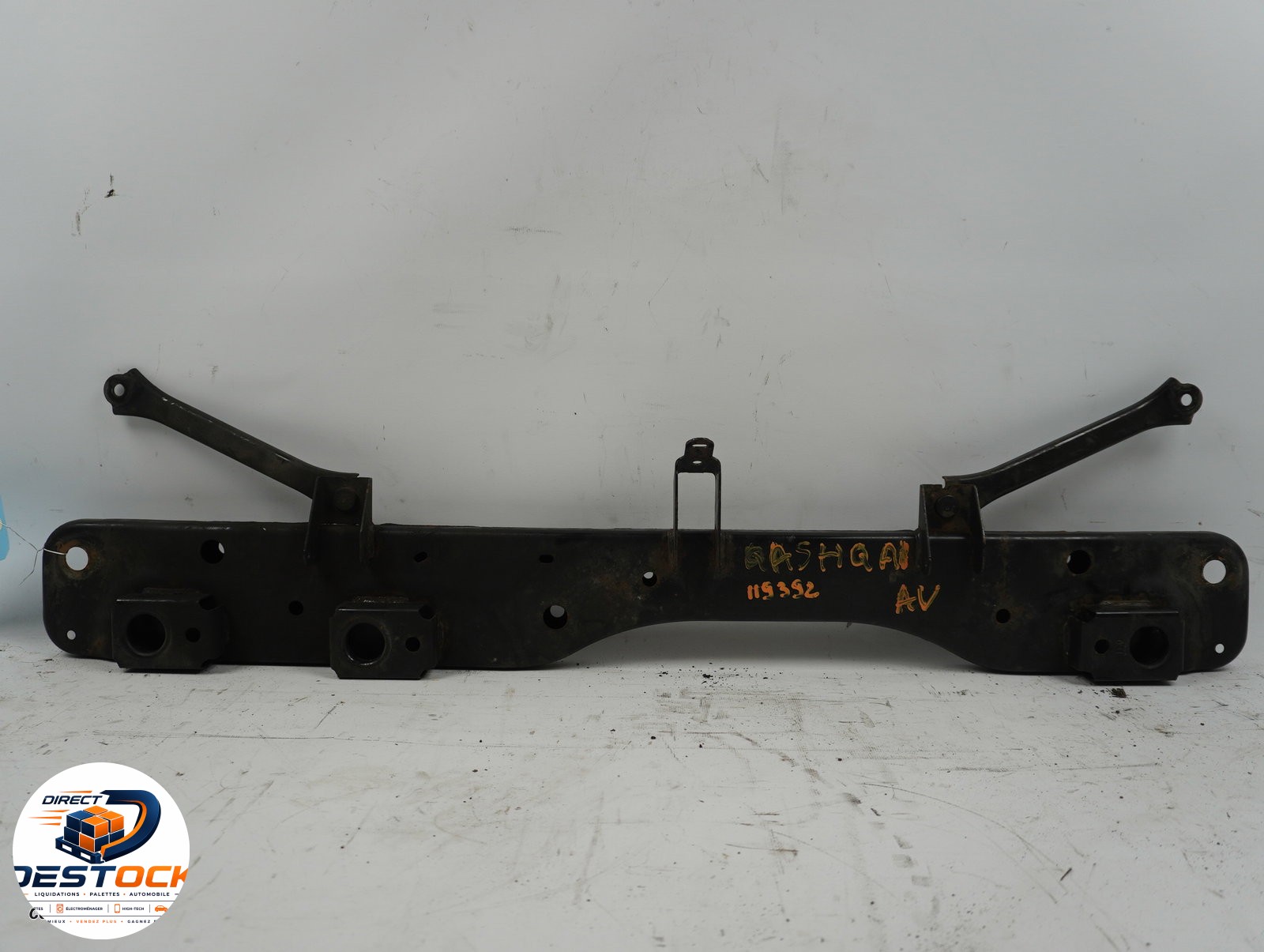 Traverse inférieure armature avant Nissan QASHQAI II SUV (J11, J11_) 1.5 dci (2013) 5 portes occasion