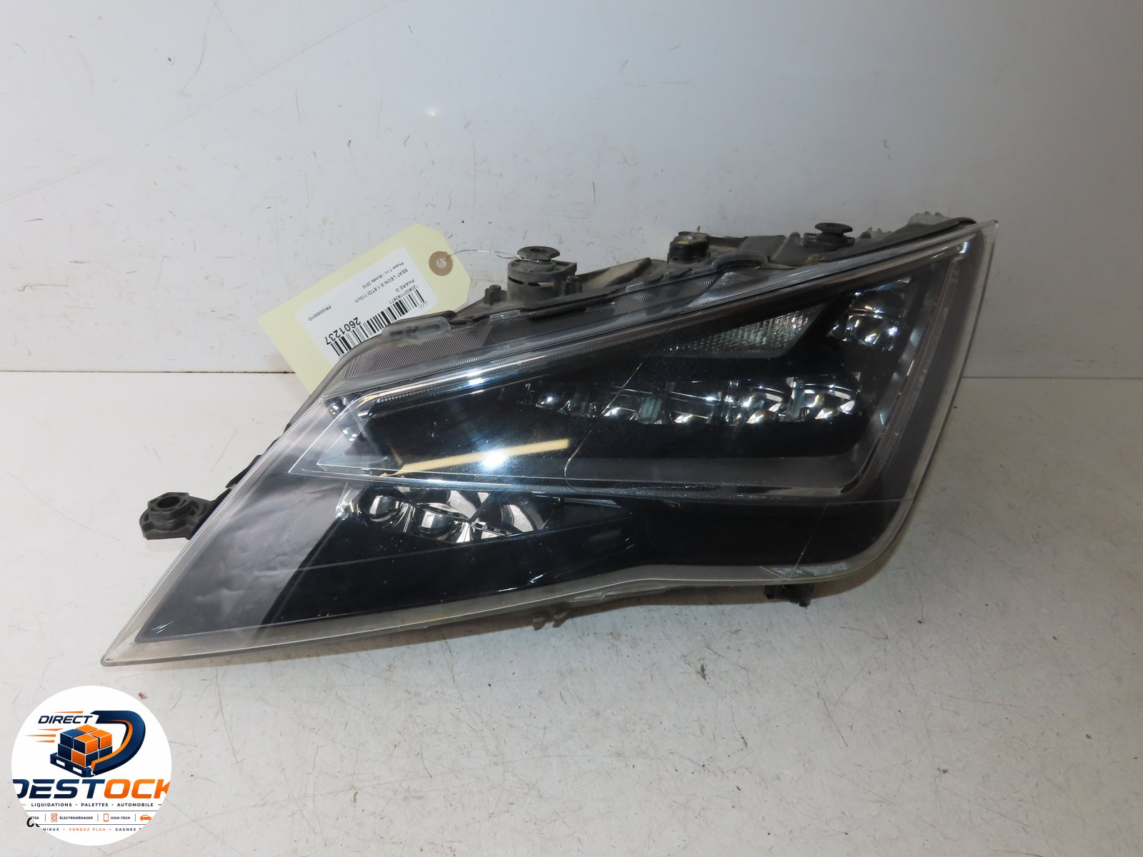Phare gauche Seat LEON (5F1) 1.6 tdi (2012-2020) occasion