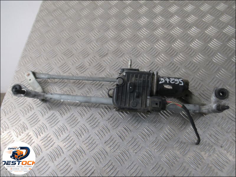 Moteur essuie-glace avant Volkswagen SCIROCCO III (137, 138) 2.0 tdi (2010-2017) occasion