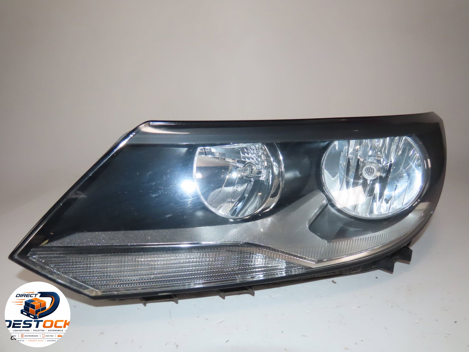 Phare gauche Volkswagen TIGUAN (5N_) 2.0 tdi (2008-2018) 5 portes occasion