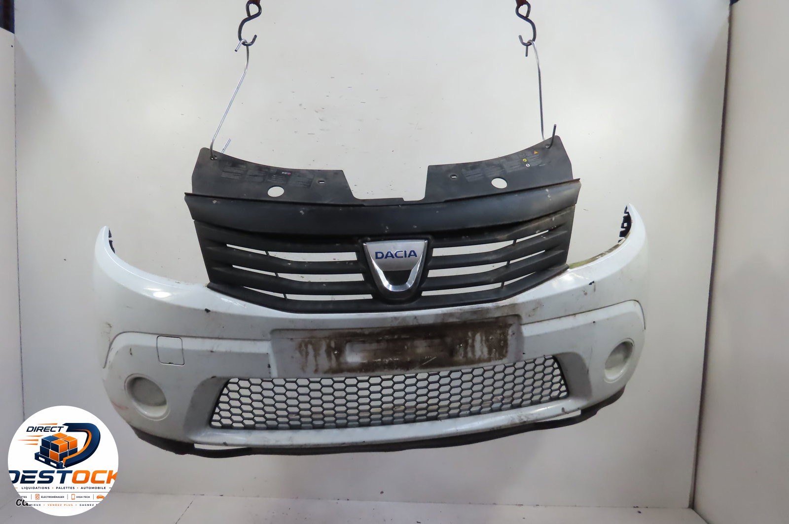 Pare-choc avant Dacia SANDERO 1.4 mpi lpg (2009) occasion
