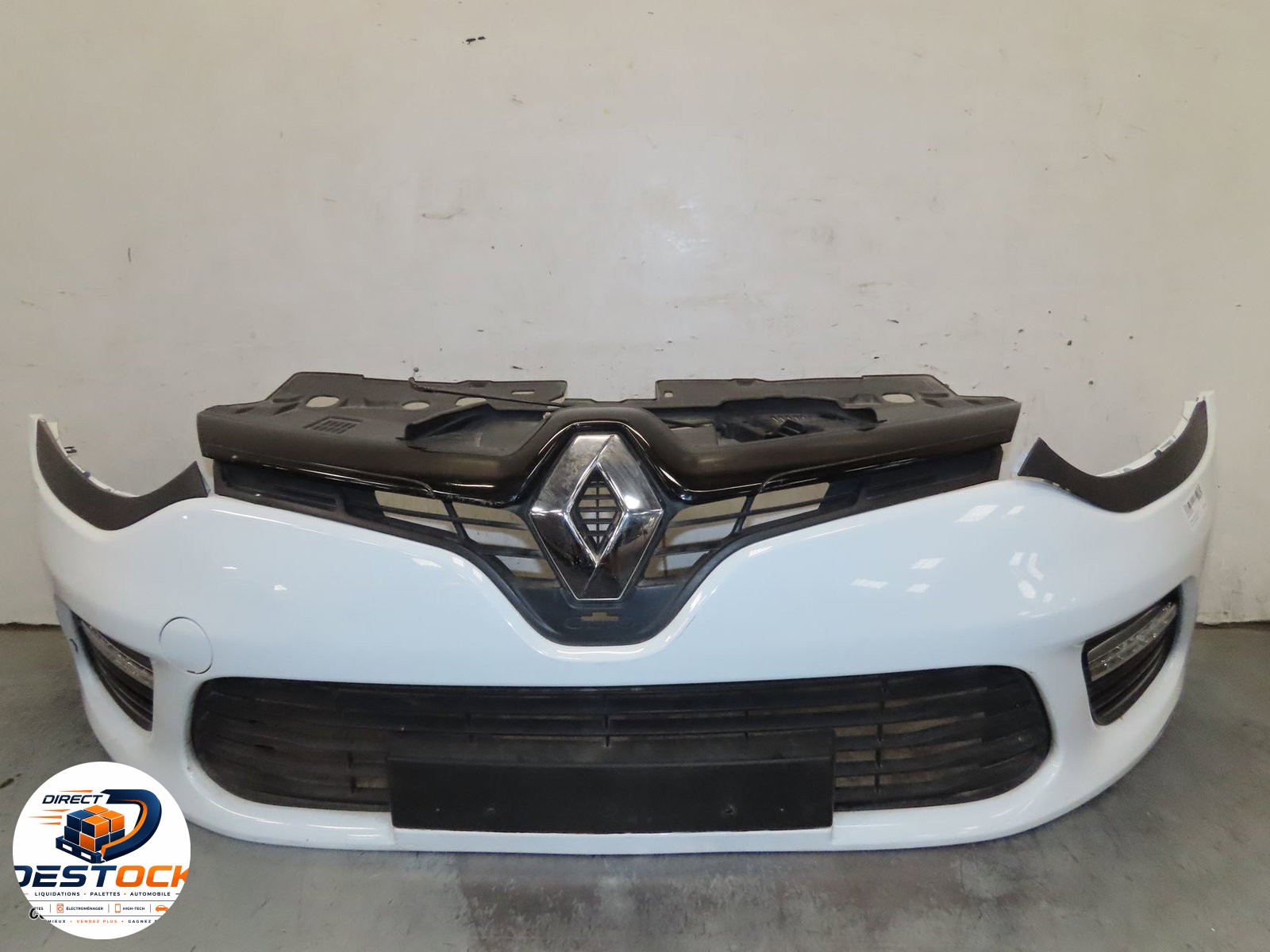 Pare-choc avant Renault CLIO IV (BH_) 1.2 tce 120 (bhau) (2016) occasion