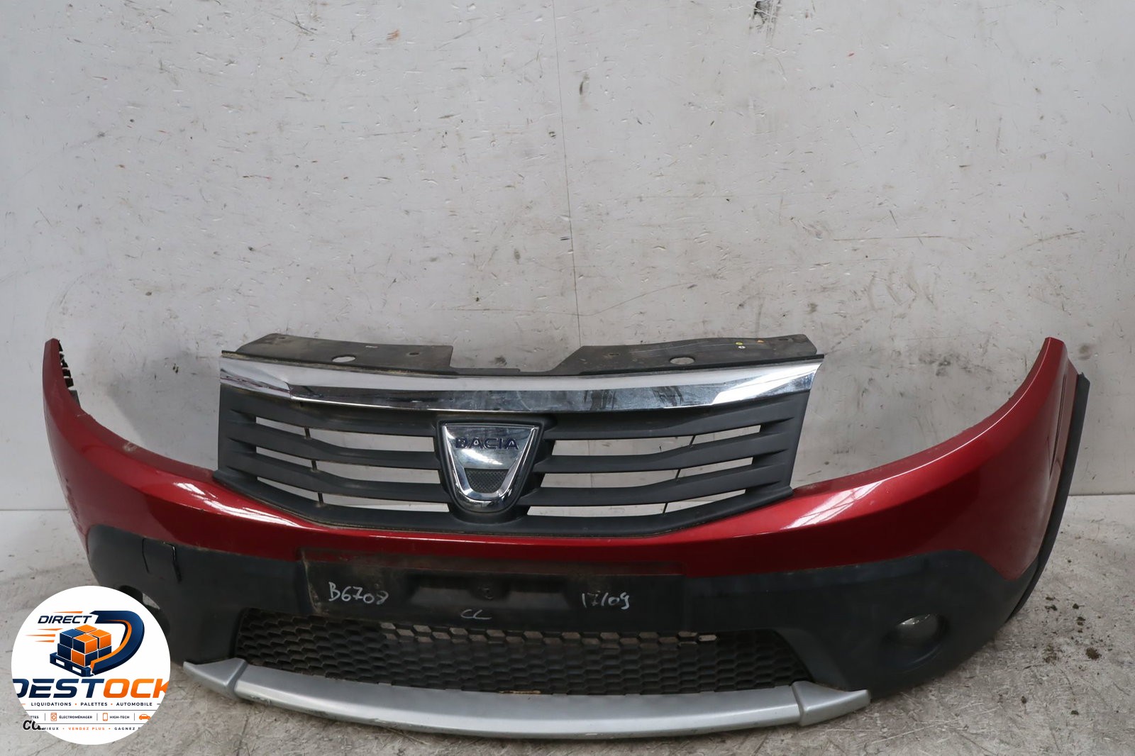 Pare-choc avant Dacia SANDERO 1.5 dci (2010) occasion
