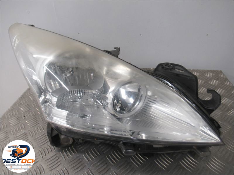 Phare droit Peugeot 5008 (0U_, 0E_) 1.6 hdi (2010-2017) 5 portes occasion