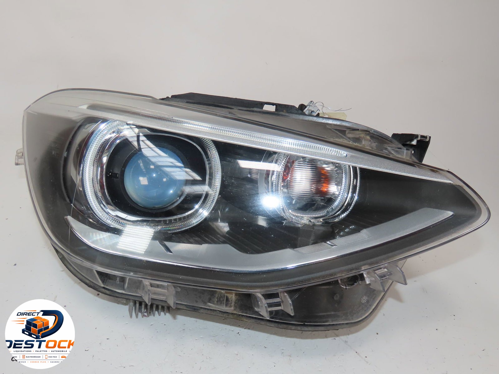 Phare droit Bmw 1 (F20) 120 d (2011-2015) occasion