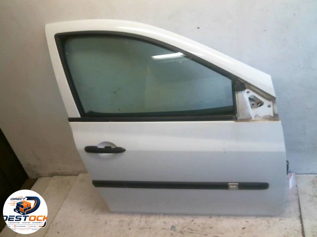 Porte avant droite Renault CLIO III (BR0-1, CR0-1) 1.5 dci (2010-2014) 5 portes occasion