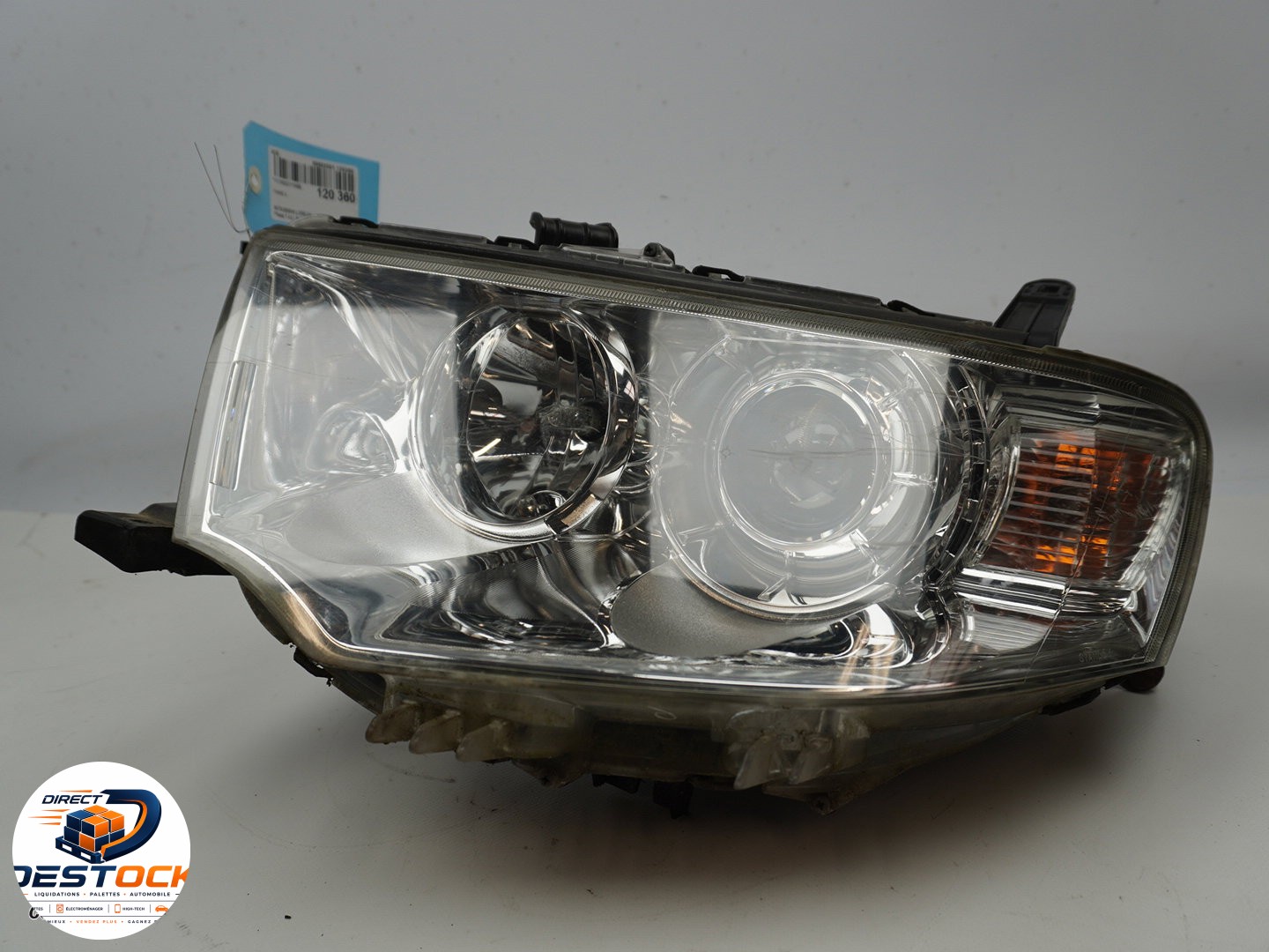 Phare gauche Mitsubishi L200 - TRITON (KA_T, KB_T) 2.5 di-d 4wd (kb4t) (2005-2015) 4 portes occasion