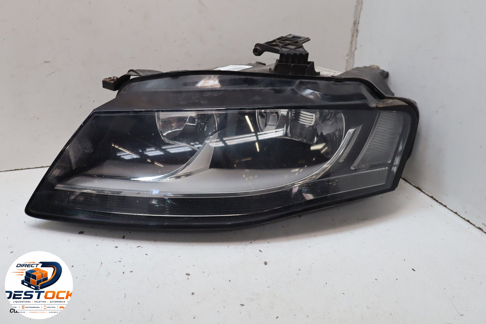 Phare gauche Audi A4 B8 (8K2) 2.0 tdi (2007-2015) occasion