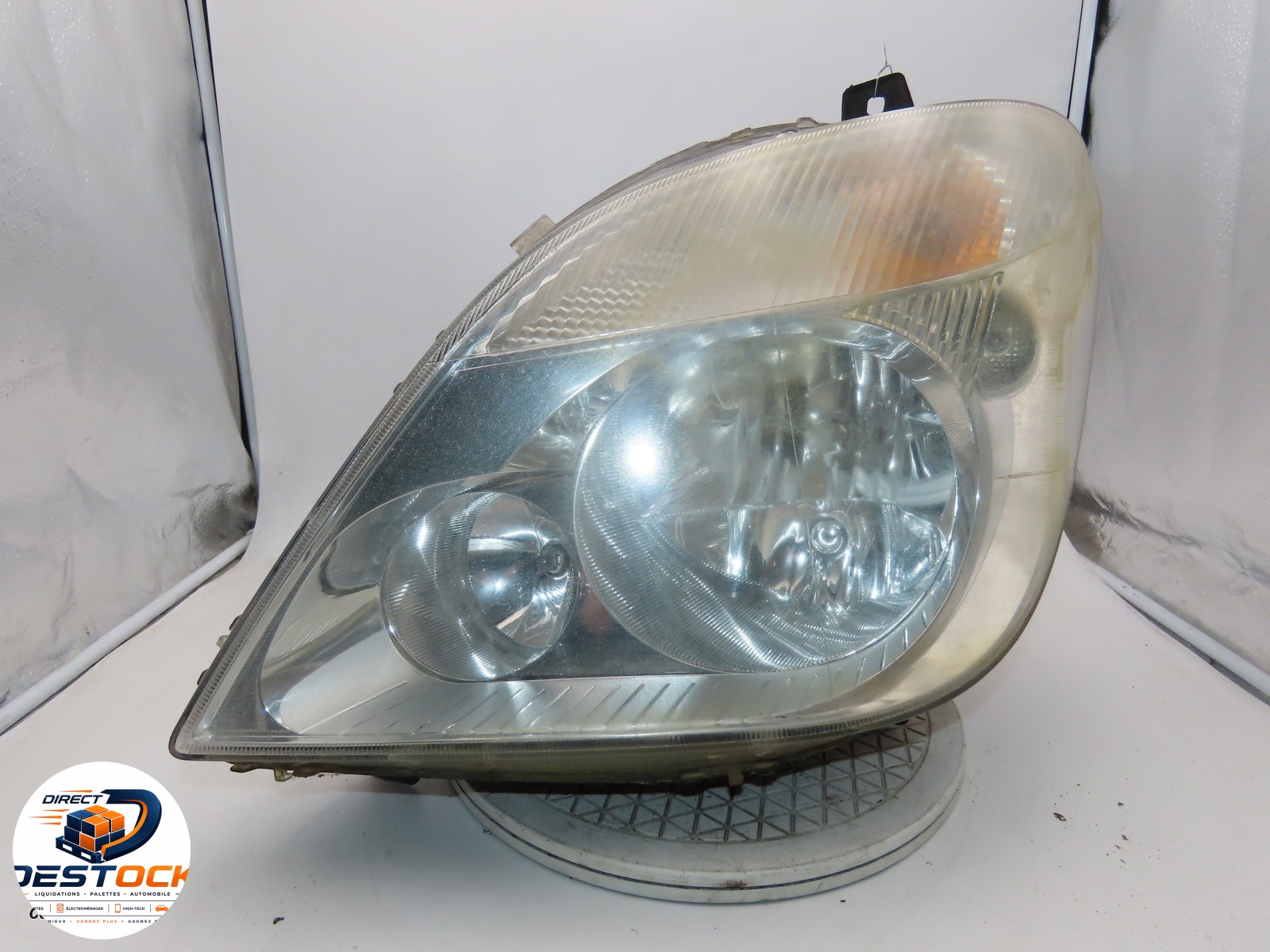 Phare gauche Mercedes-benz SPRINTER 3,5-t Camionnette (B906) 316 cdi (906.631, 906.633, 906.635, 906.637) (2009) occasion