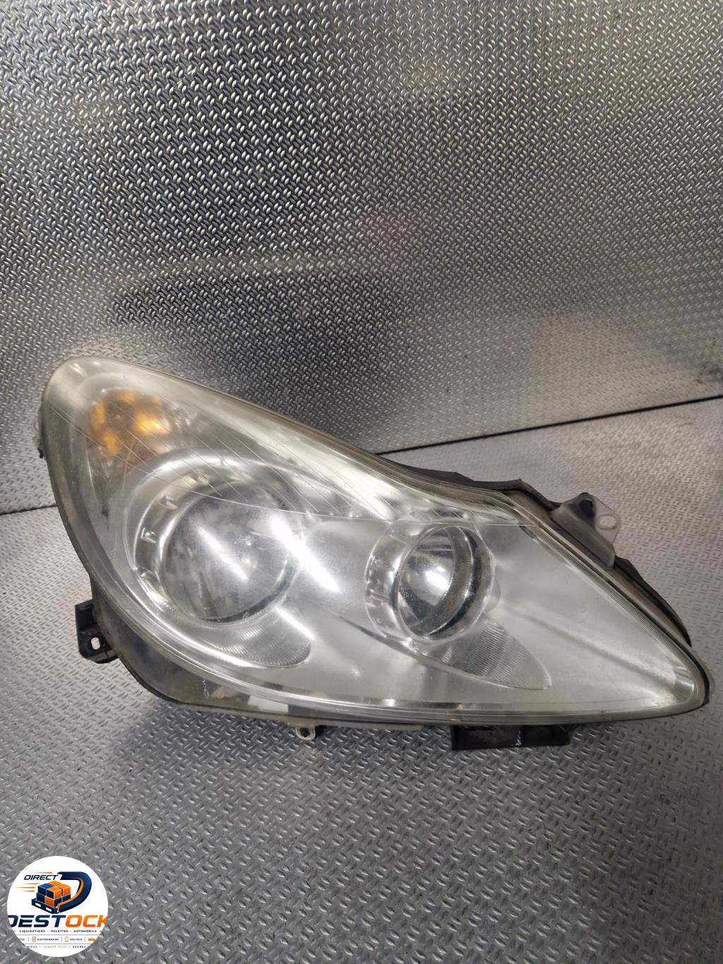 Phare droit OPEL CORSA D PHASE 1 occasion