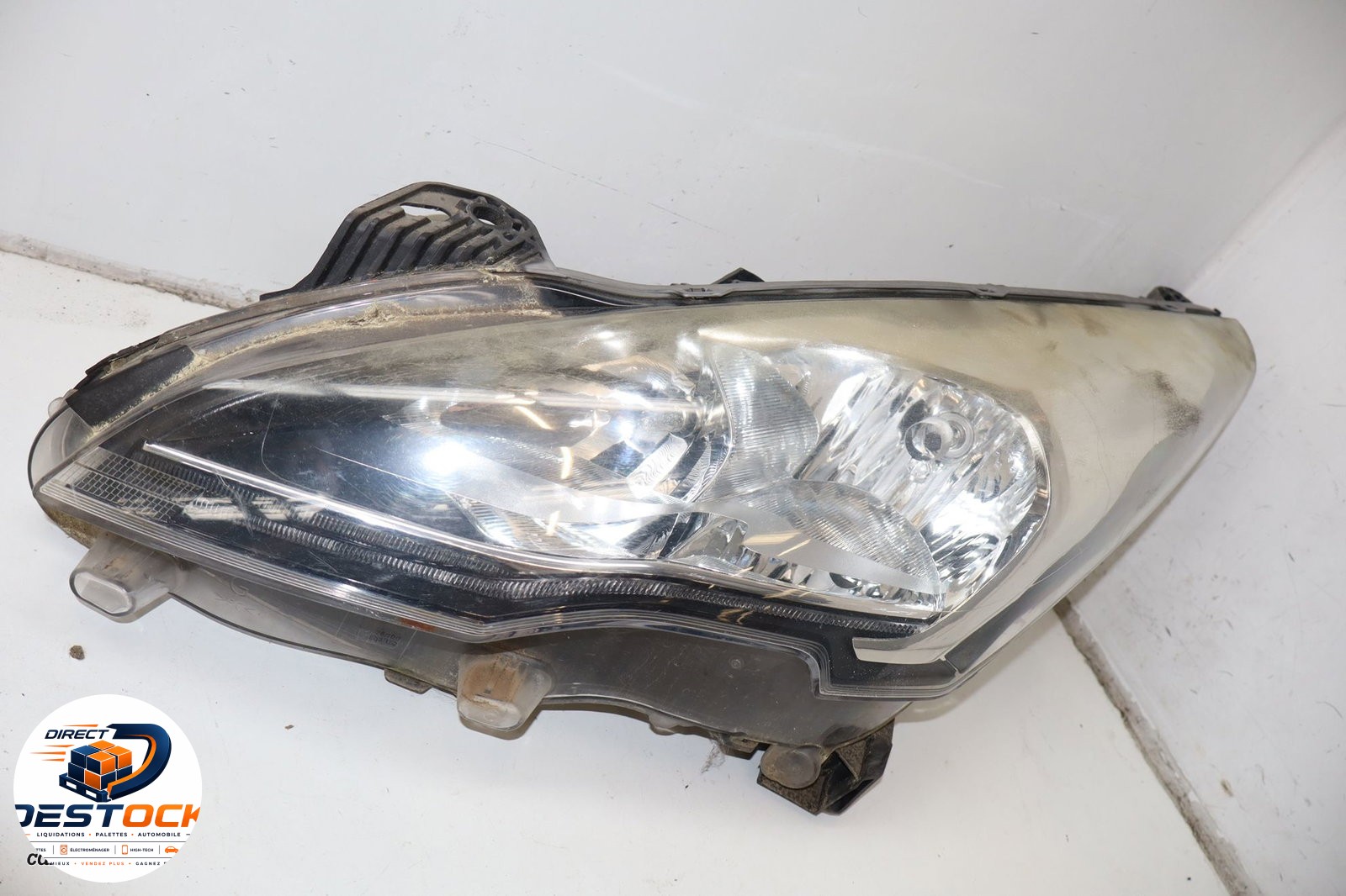 Phare gauche Peugeot 5008 (0U_, 0E_) 1.6 hdi (2010-2017) occasion