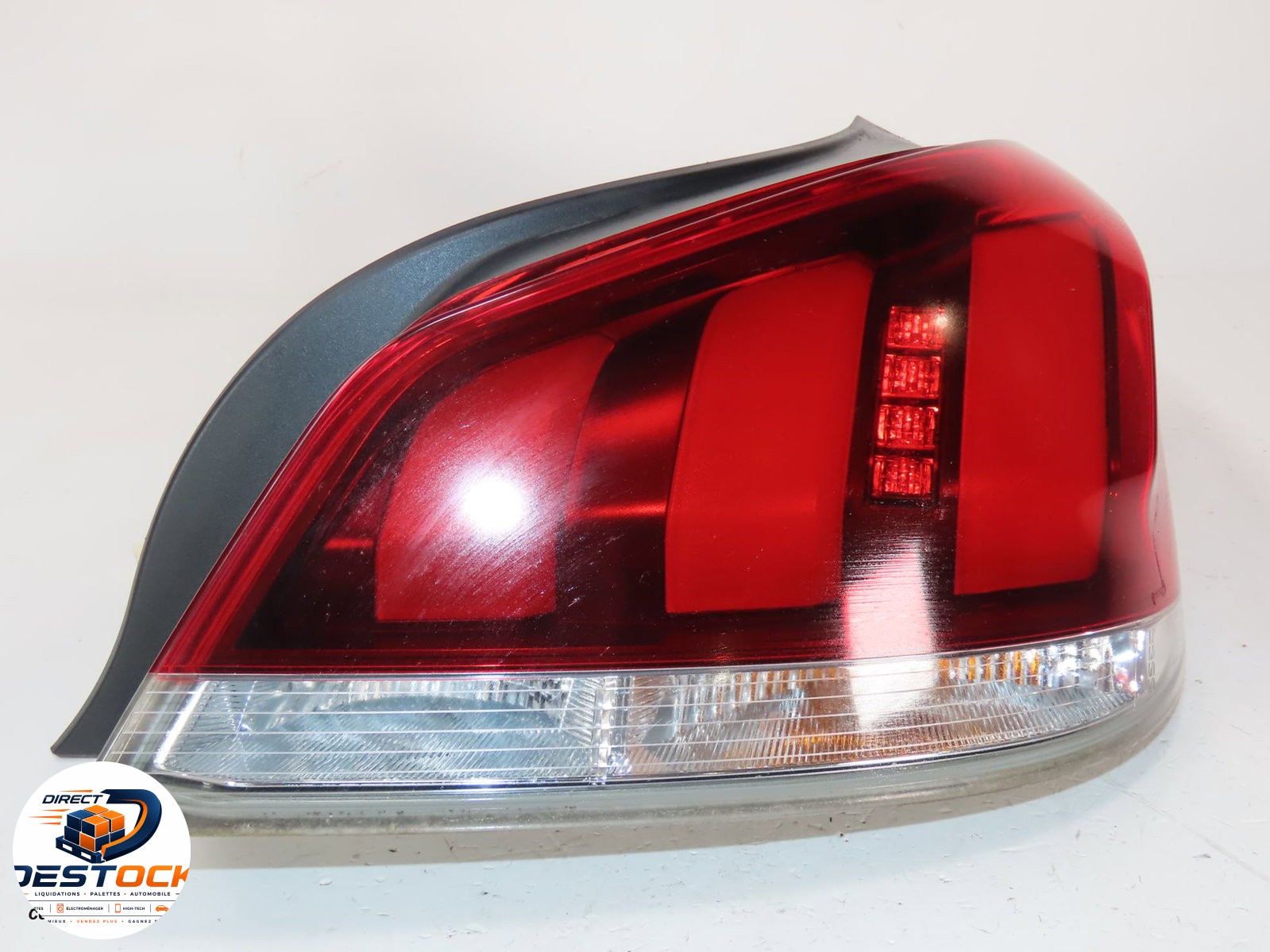 Feu arrière droit Peugeot 508 I (8D_) 2.0 bluehdi 150 (2014-2018) occasion