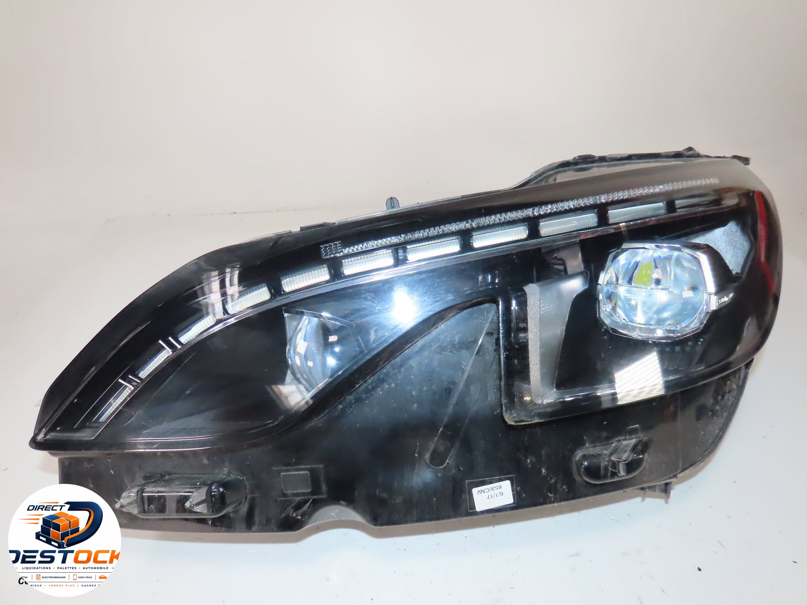Phare gauche Peugeot 3008 SUV (MC_, MR_, MJ_, M4_) 1.6 bluehdi 120 (2016) occasion