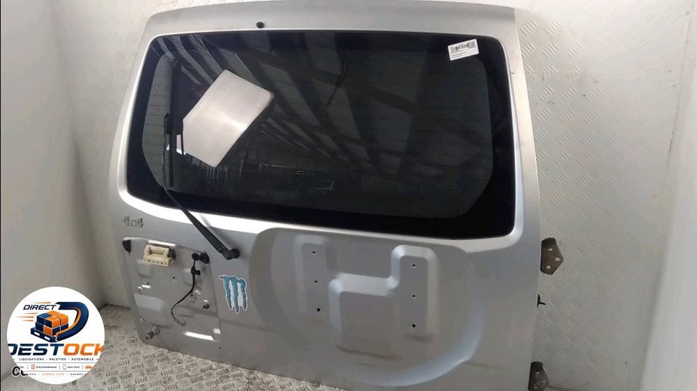 Porte battante arrière Mitsubishi PAJERO III (V7_W, V6_W) 3.2 di-d (v68w) (2000-2006) occasion