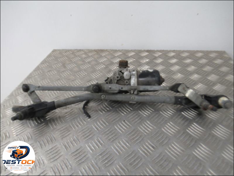 Moteur essuie-glace avant Renault MEGANE III 3-5 portes (BZ0-1_, B3_) 1.5 dci (bz0c) (2008-2015) 5 portes occasion